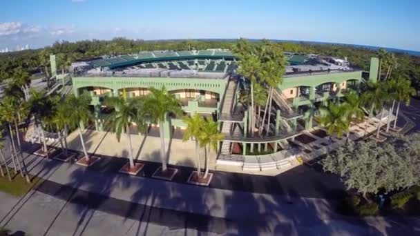 Filmagem aérea de um estádio de tênis — Vídeo de Stock