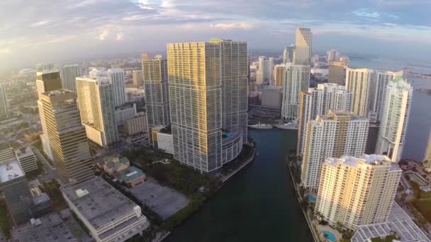 Brickell al anochecer — Vídeos de Stock