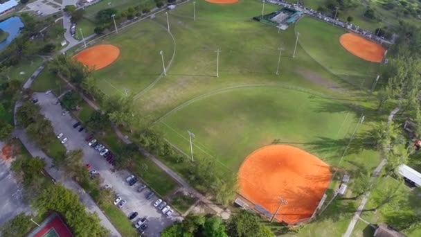 Letecká videa baseballová hřiště — Stock video