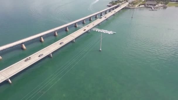 Florida Keys 7 mile bridge — Stock Video
