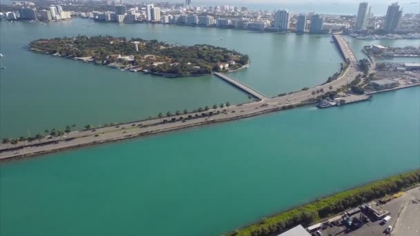 Macarthur Bridge Miami Beach aerial video — Stock Video