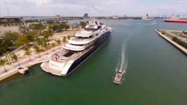 Hava sakin superyacht