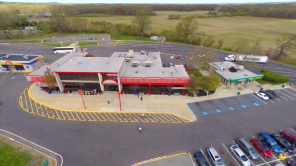 Aerial New Jersey Turnpike parada de descanso — Vídeo de stock