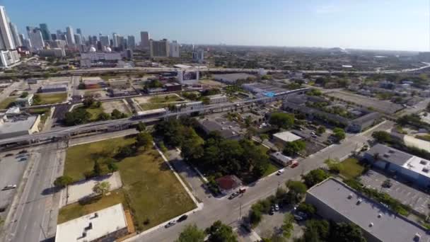 Aerial video of a urban city block — Stock Video