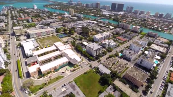 Aerial quadcopter video Miami — Stock Video