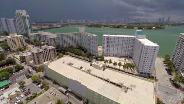 Antena wideo budynków w miami beach — Wideo stockowe