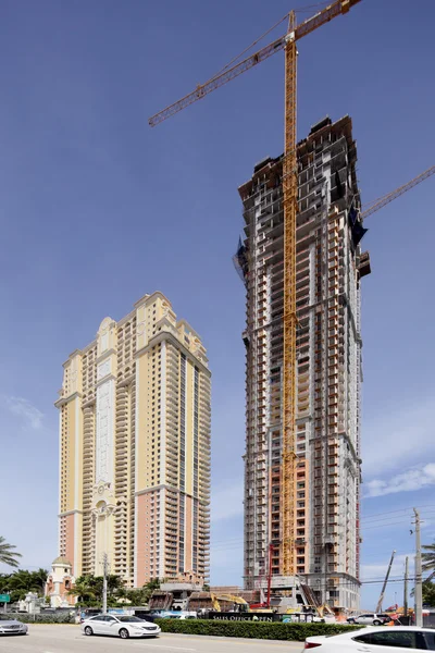 Stock photo of the construction of The Mansions at Aqualina — Stock Photo, Image