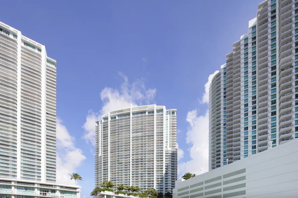 Skladem obrázek highrise architektura miami — Stock fotografie