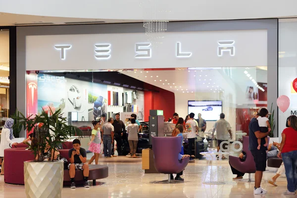 Tesla dadeland centrum miami — Stock fotografie
