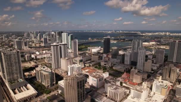 Luchtfoto Video Downtown Miami Met Uitzicht Ftx Arena — Stockvideo