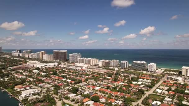 Panorama Aéreo Surfside Miami Florida — Vídeos de Stock