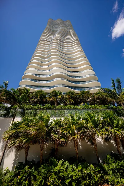 Sunny Isles Beach Usa Setembro 2021 Regalia Condomínio Sunny Isles — Fotografia de Stock