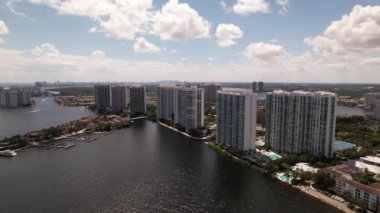 5k hava görüntüsü liman dairesi Aventura Florida