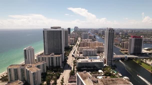 Hava Aracı Görüntüsü Güney Okyanus Yolu Hallandale Sahili Florida — Stok video