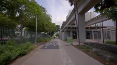 Pazar sabahı Brickell Altçizgi Sahnesi 4k motion video titreşimleri sabitlendi