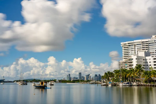 Miami Beach Bay Scene Long Exposure Daytime Photo — Stock Photo, Image