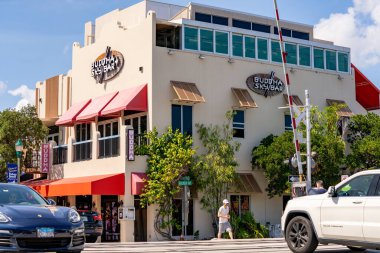 Delray Plajı, FL, ABD - 17 Ekim 2021: Fotoğraf: Buddah Sky Bar