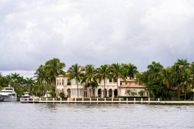 Fort Lauderdale, FL, USA - October 23, 2021: Telephoto photo of luxury waterfront homes in Fort Laudedale clipart