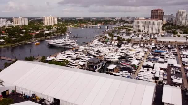 Botes Feria Internacional Barcos Fort Lauderdale 2021 — Vídeos de Stock