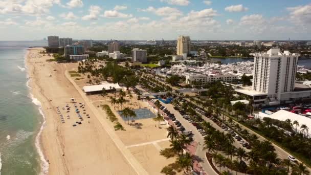 Luftaufnahmen Basketballplätze Fort Lauderdale Beach — Stockvideo