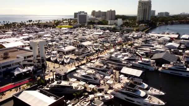 Video Cinematográfico Fort Lauderdale Boat Show 24Fps — Vídeo de stock