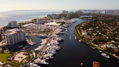 Fort Lauderdale Uluslararası Tekne Fuarı FLIBS 'in 2021 sayılı hava yayını.