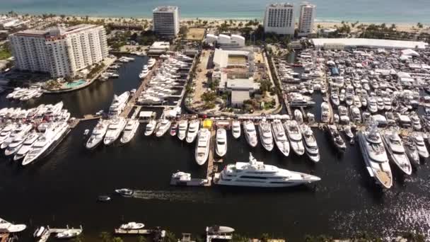 Lauderdale International Boat Show Imágenes 24Fps — Vídeos de Stock