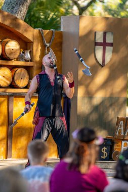 Hollywood, FL, ABD - 31 Ekim 2021: Camelot Günleri Ortaçağ Festivali TY Park Hollywood FL