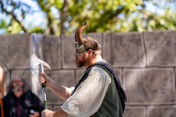 Hollywood, FL, ABD - 31 Ekim 2021: Camelot Günleri Ortaçağ Festivali TY Park Hollywood FL