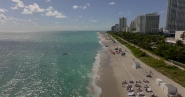 5k hava aracı videosu Miami 'de güzel sıcak kışlar.