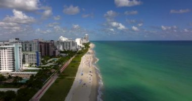 Miami Sahili 'nde erozyon. 5k drone stok görüntüsü