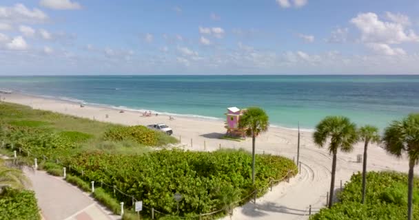 Letecký Video Miami Beach Plavčík Věž Malované Růžové — Stock video