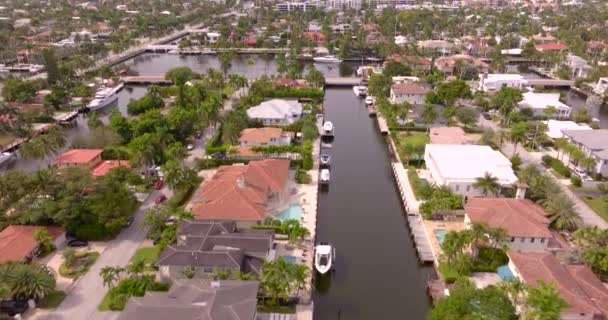 Fort Lauderdale Εναέρια Βίντεο Αντικρίζοντας Προς Κάτω Σπίτια Και Γέρνει — Αρχείο Βίντεο