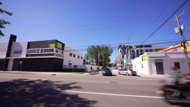 Panning Video North Miami Avenue 26Th Street — Stock Video