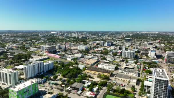 Aerial Video Railroad Tracks Miami Wynwood — Stock Video