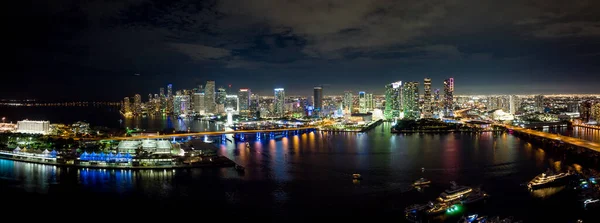 Luchtfoto Nachtpanorama Downtown Miami Lange Blootstelling — Stockfoto