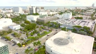 Hava aracı videosu Miami Beach Sanat Basel otoparkı