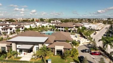  The Residences Resort in Downtown Doral 'da.