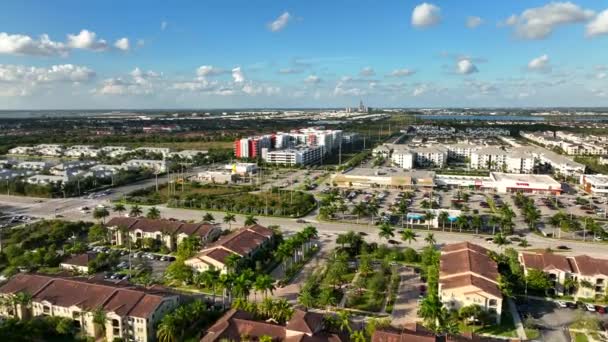 Luchtfoto Video Midtown Doral — Stockvideo