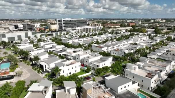 Luftbild Oasis Doral Neben Cityplace — Stockvideo