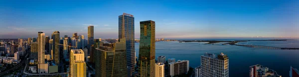 Flygdrönare Panorama Brickell Miami Vid Solnedgången — Stockfoto