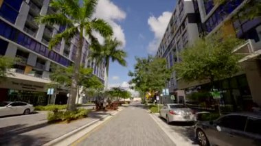 Şehirden çık Doral Miami 4K zemin hareket görüntüsü
