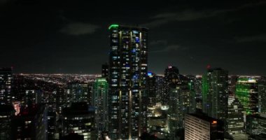 Miami Brickell Panorama Kulesi 'nin lüks apartmanı 4K.