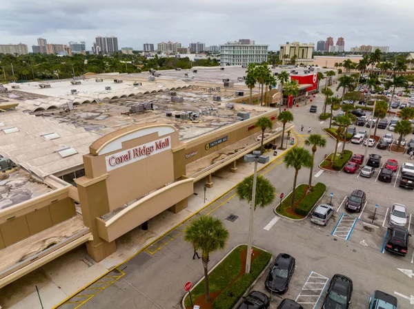 Fort Lauderdale Usa January 2021 Aerial Photo Shopping Plaza Fort — Stock Photo, Image