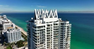 İkonik çatı Akoya Miami Plaj Apartmanı