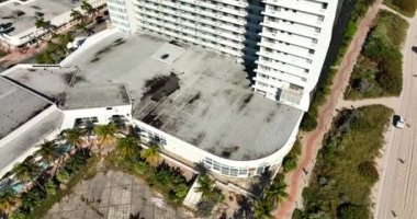 Deauville Oteli, Miami FL kalkışı.