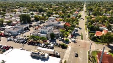 Batı Miami Polis Departmanı ve Belediye Binası 4k