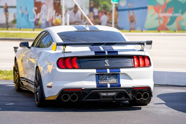 Miami Usa Februari 2022 Foto Van Een Witte Ford Cobra — Stockfoto