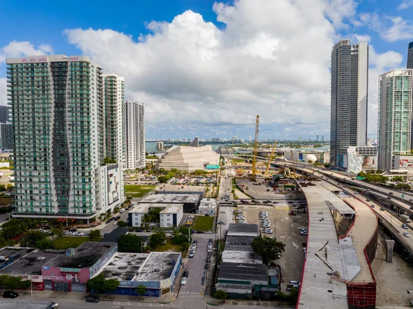 Miami Usa Februari 2022 Luchtfoto Constructie Van Signature Bridge Downtown — Stockfoto