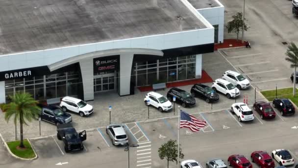 Εναέρια Πλάνα Garber Buick Gmc Αντιπροσωπείας Αυτοκινήτων — Αρχείο Βίντεο